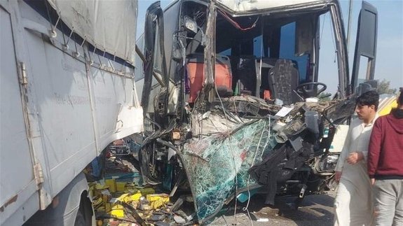 اولین تصاویر از تصادف اتوبوس زائران ایرانی در نجف اشرف
