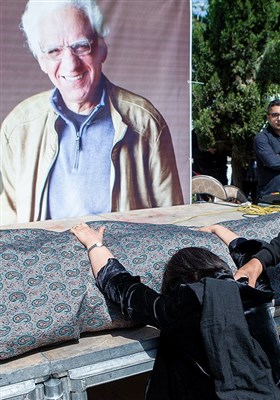 مراسم خاکسپاری مرحوم کیومرث پوراحمد + عکس