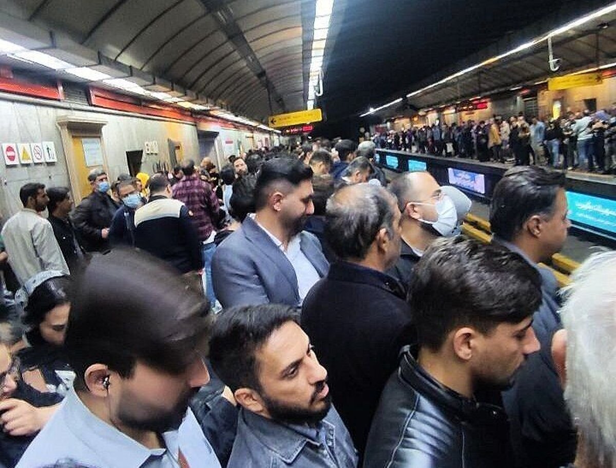اختلال در خط دو مترو تهران