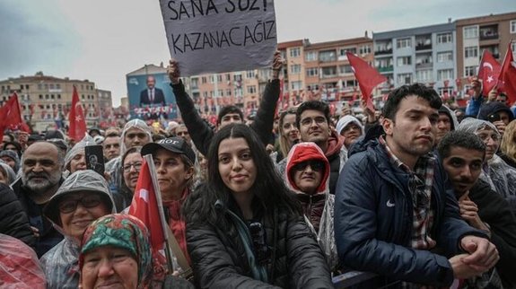 حمایت رای اولی های ترکیه از رقیب اردوغان