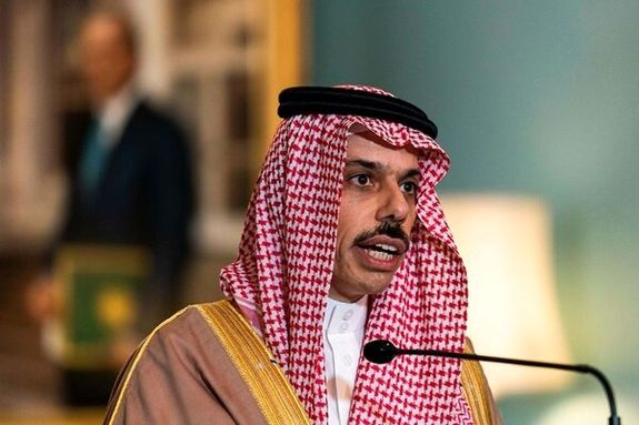 گفتگوی تلفنی وزیر خارجه عربستان با همتای عمانی