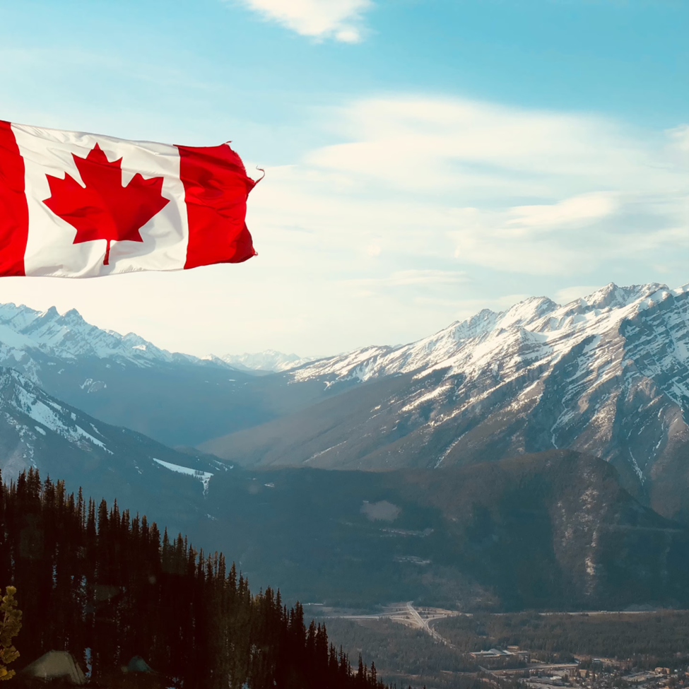ویزای توریستی کانادا و سفر به دنیایی پر از ماجراجویی