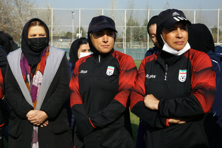 سرمربی تیم فوتبال زنان ایران از AFC تمجید شد