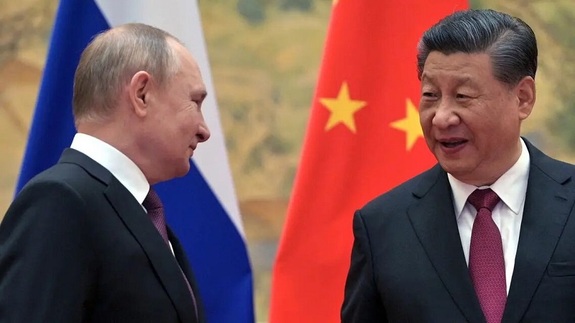 ولادیمیر پوتین و شی جین پینگ روسای جمهور روسیه و چین از نمای نزدیک