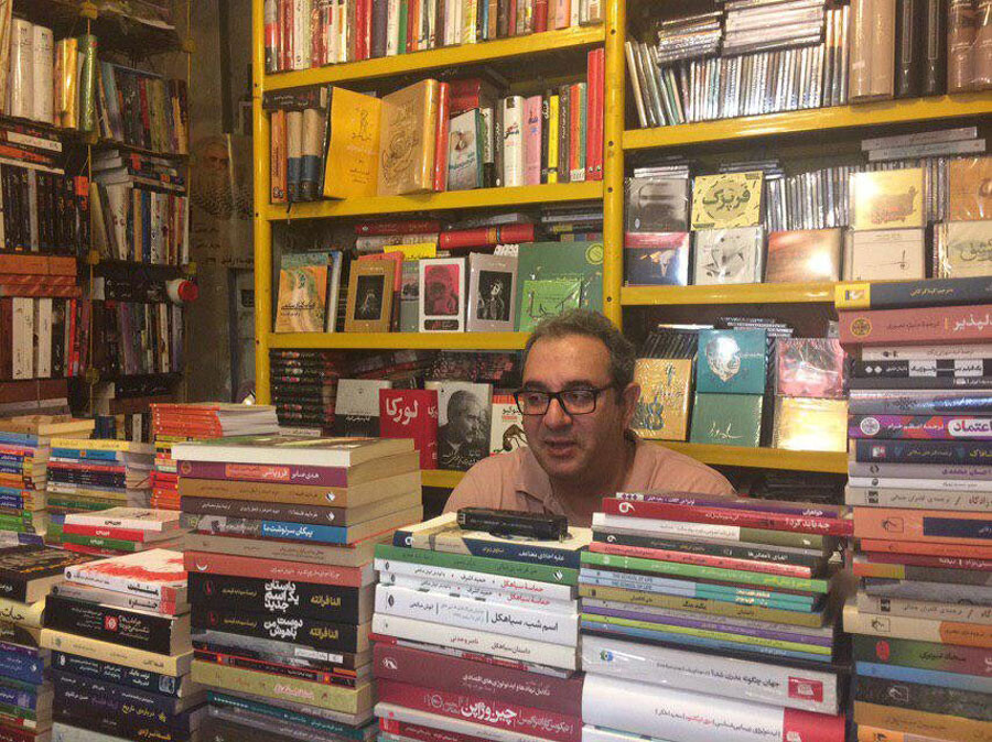 آخر هفته در تهران/ کتابفروشی‌های قدیمی تهران