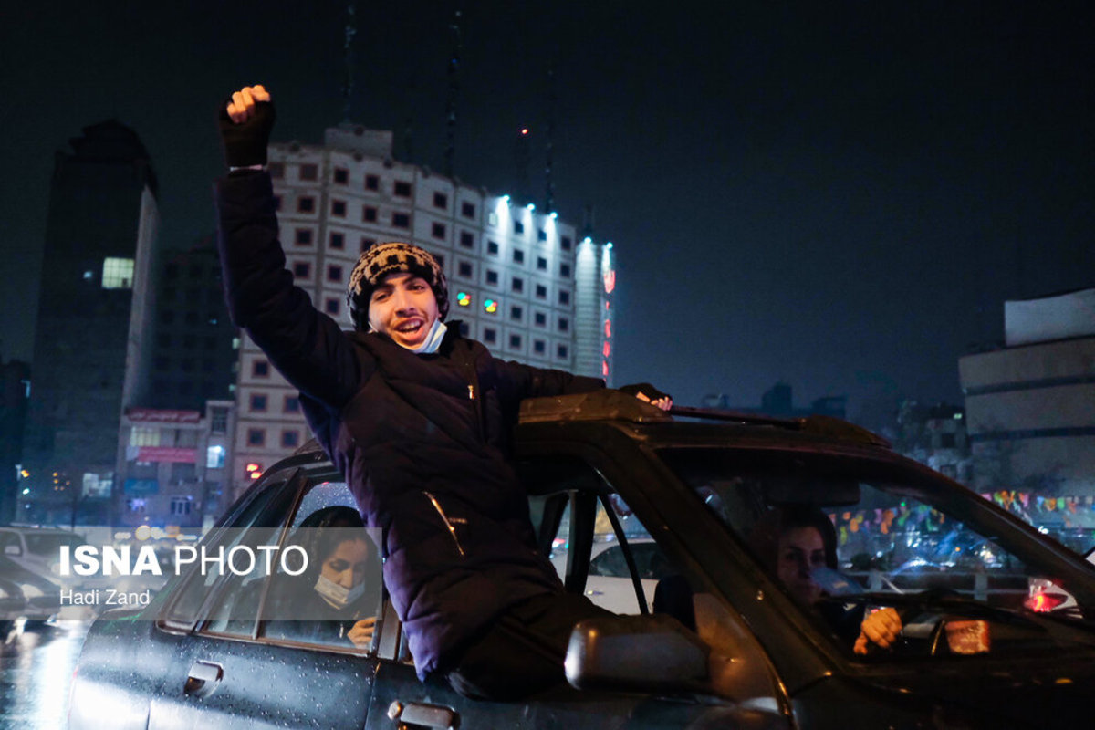 (تصاویر) شادی خیابانی پس از صعود تیم ملی