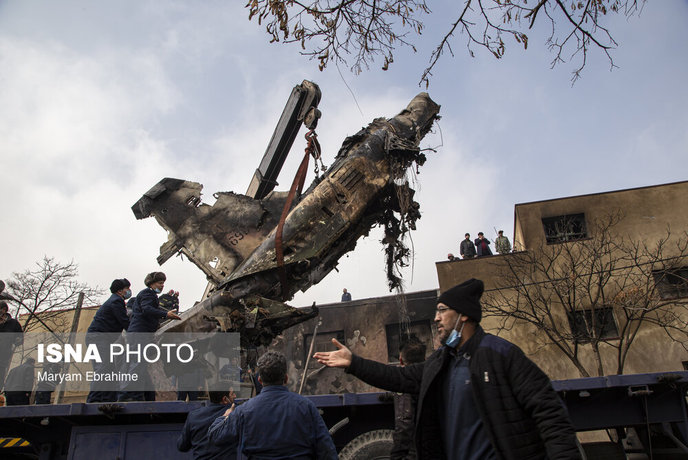 سقوط هواپیمای جت جنگنده در تبریز حادثه آفرید+ تصاویر شهدا