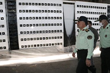 کشف بزرگترین مزرعه رمزارز کشور در تهران (فیلم)