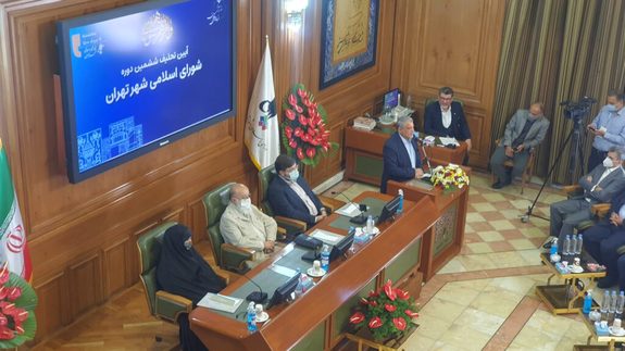 با برگزاری مراسم تحلیف، هیات رئیسه شورای ششم شهر تهران مشخص شد
