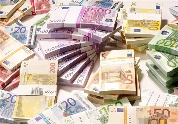 آخرین قیمت دلار، یورو و انواع ارزها، امروز دوشنبه ۱۹ دی ۱۴۰۱