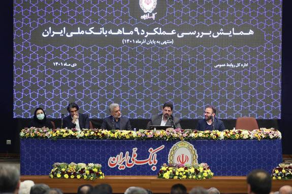 سرپرست بانک ملی ایران: راه موفقیت در بانک کمک به رشد و توسعه همه جانبه در مضامین استراتژیک است