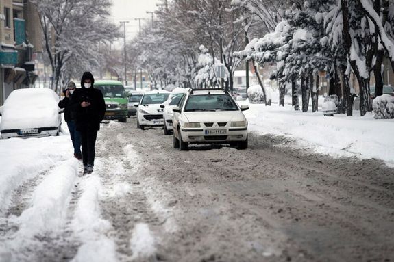 پیش‌بینی وضعیت آب و هوای تهران فردا سه‌شنبه ۲۵ بهمن ماه ۱۴۰۱