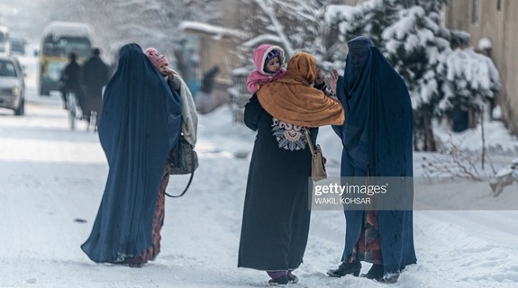 سرما رنج افغان‌ها را تشدید می‌کند