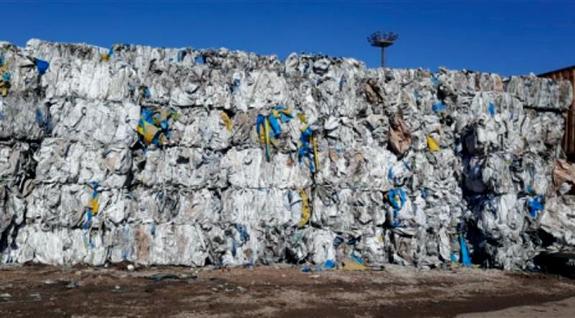 تفکیک و بسته‌بندی بیش از هزار تن پسماند‌های کاغذی و پلاستیکی در فولاد مبارکه