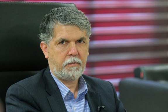 عباس صالحی مدیر مسئول روزنامه اطلاعات شد