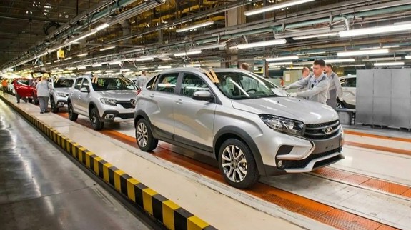 ایران و روسیه خودروی مشترک تولید می‌کنند