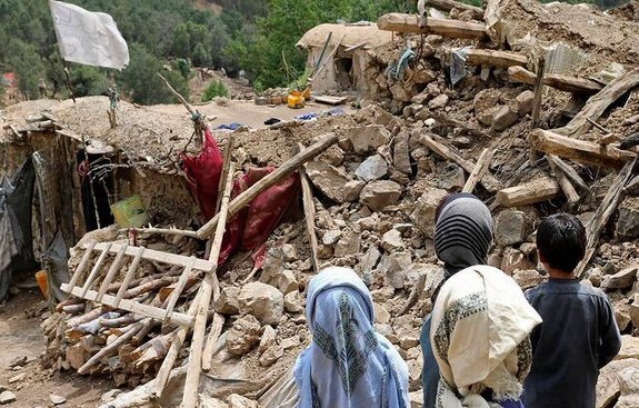 تعداد کشته شدگان در زلزله افغانستان به ۱۵۰۰ تن رسید