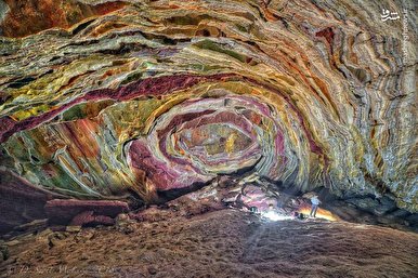 زیباترین غار نمکی جهان در قشم + عکس