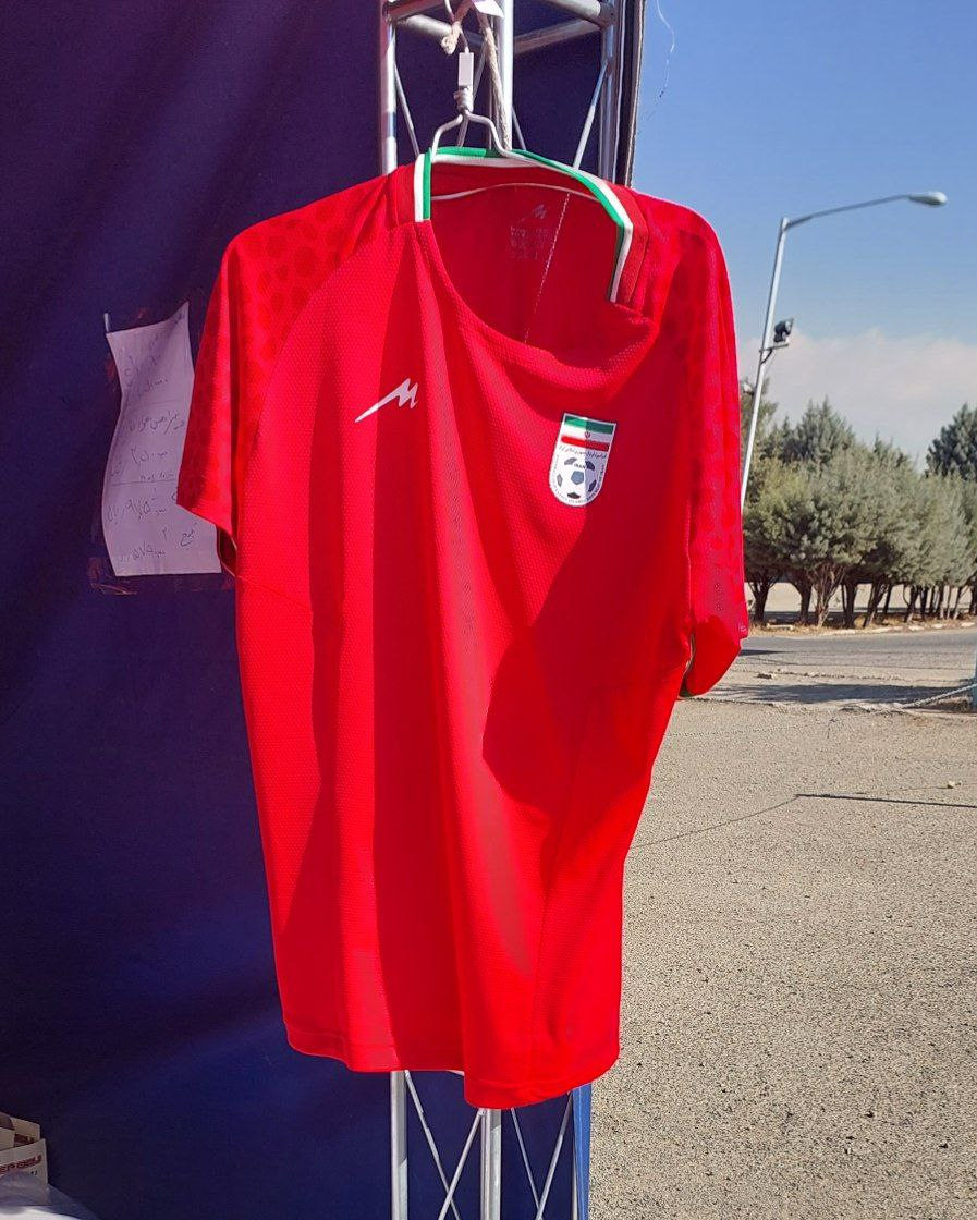 پیراهن تیم ملی برای جام جهانی قطر لو رفت