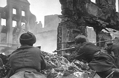 ویدئویی نادر از سقوط برلین ۷۴ سال پیش