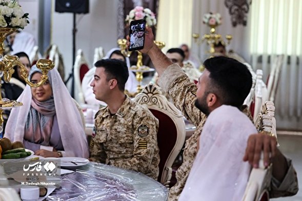 جشن ازدواج ۲۵۴ سرباز وظیفه + تصاویر