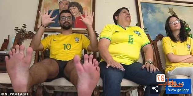 خانواده ۱۲ انگشتی برزیلی که عاشق فوتبال هستند! + تصاویر