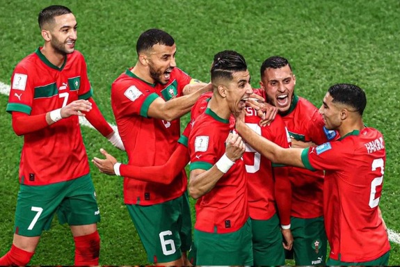 واکنش جالب بازیکنان مراکشی به حذف از جام جهانی ۲۰۲۲ + عکس