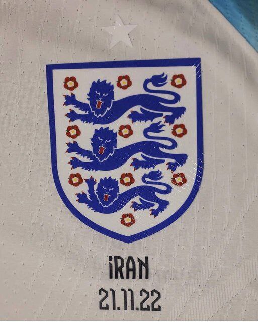 شکایت ایران از تیم ملی انگلیس؛ ماجرای پیراهن جنجالی