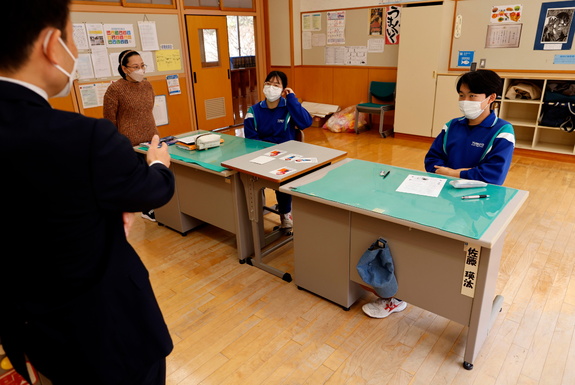 معضل کلاس‌های خالی از دانش آموز در ژاپن پیر