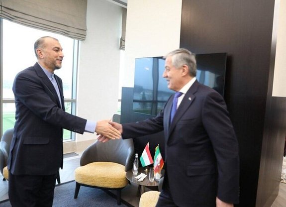 وزرای ایران و تاجیکستان با یکدیگر دیدار کردند