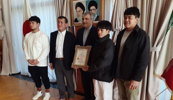 عضویت کشتی‌گیر ایرانی - ژاپنی در تیم ملی کشتی ایران