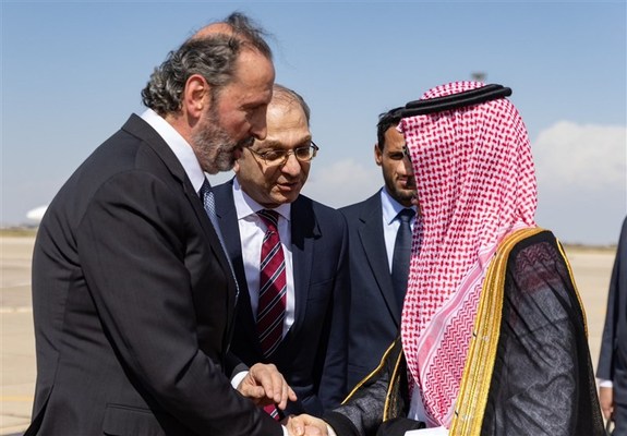 دیدار وزیر خارجه عربستان با بشار اسد در دمشق