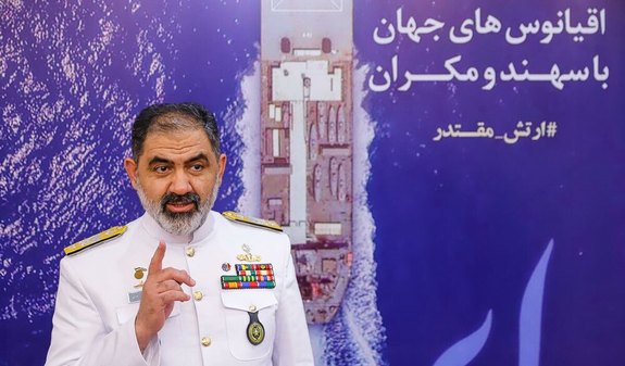 ارتش ایران به زیردریایی هسته‌ای آمریکا هشدار داد