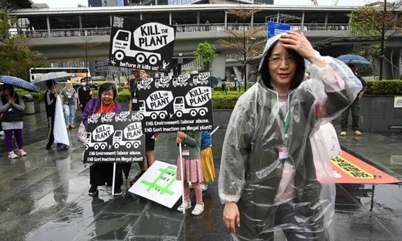 برپایی یک تظاهرات نادر در هنگ کنگ
