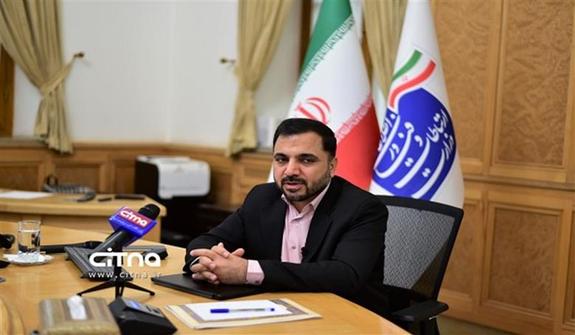 وزیر ارتباطات: تشعشعات دکل‌های تلفن همراه در ایران پایین‌تر از استاندارد‌های بین المللی است
