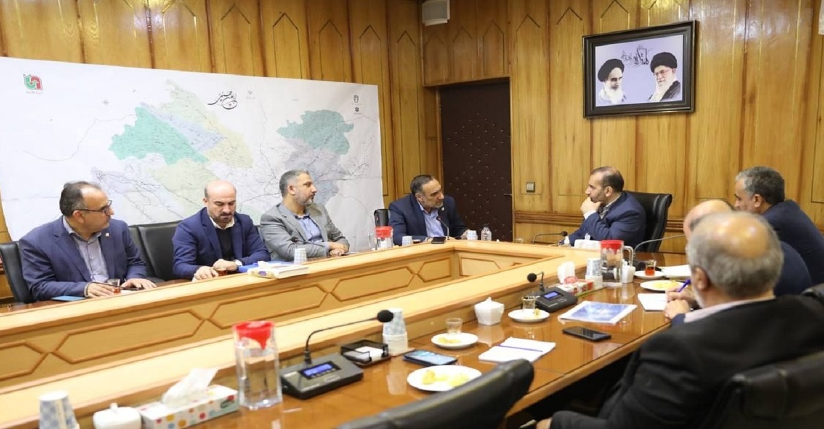 مدیرعامل شرکت مخابرات با استاندار کرمانشاه دیدار کرد
