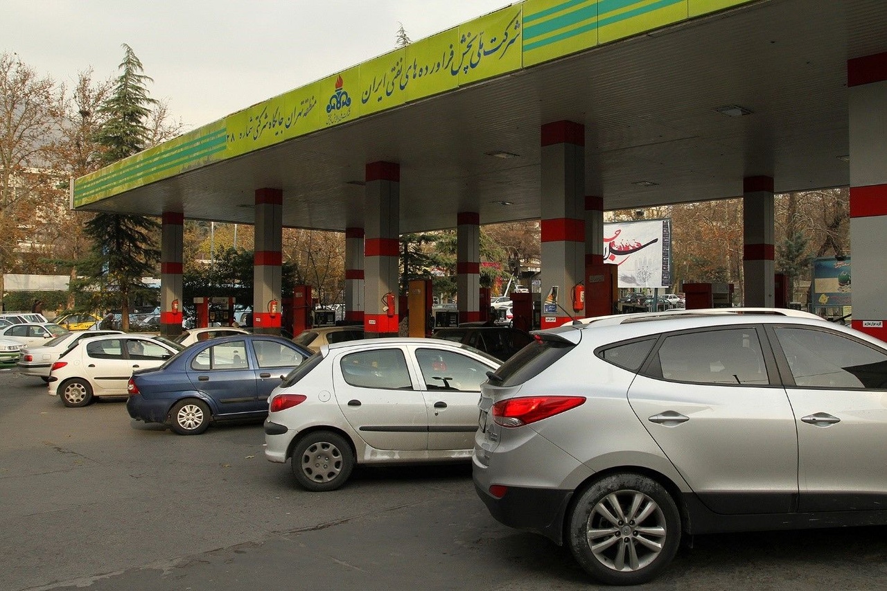 دو پیش‌بینی نگران‌کننده درباره وضعیت بنزین