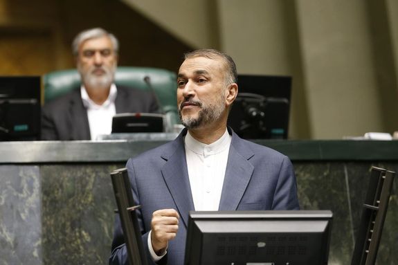 گزارش امیرعبداللهیان به مجلس درباره بازگشایی سفارت‌ها و کنسولگری‌های ایران عربستان