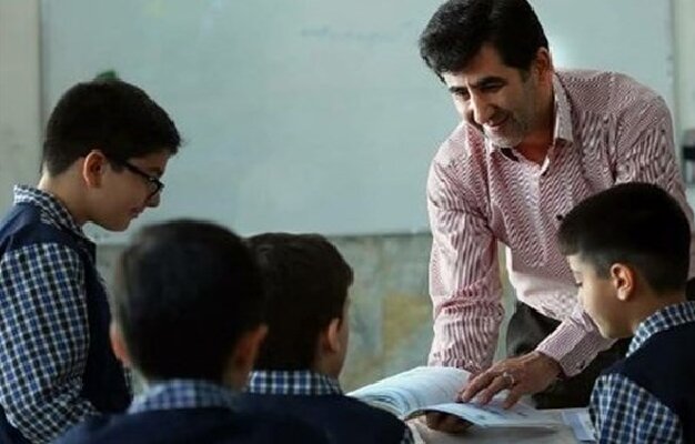 واکنش آموزش و پرورش سمنان به فیلم تنبیه یک دانش آموز