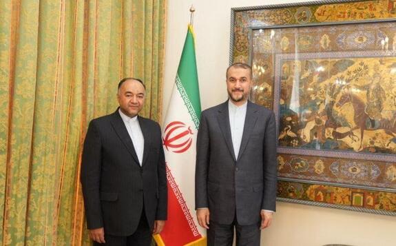 سفیر جدید ایران در امارات با امیرعبداللهیان دیدار کرد
