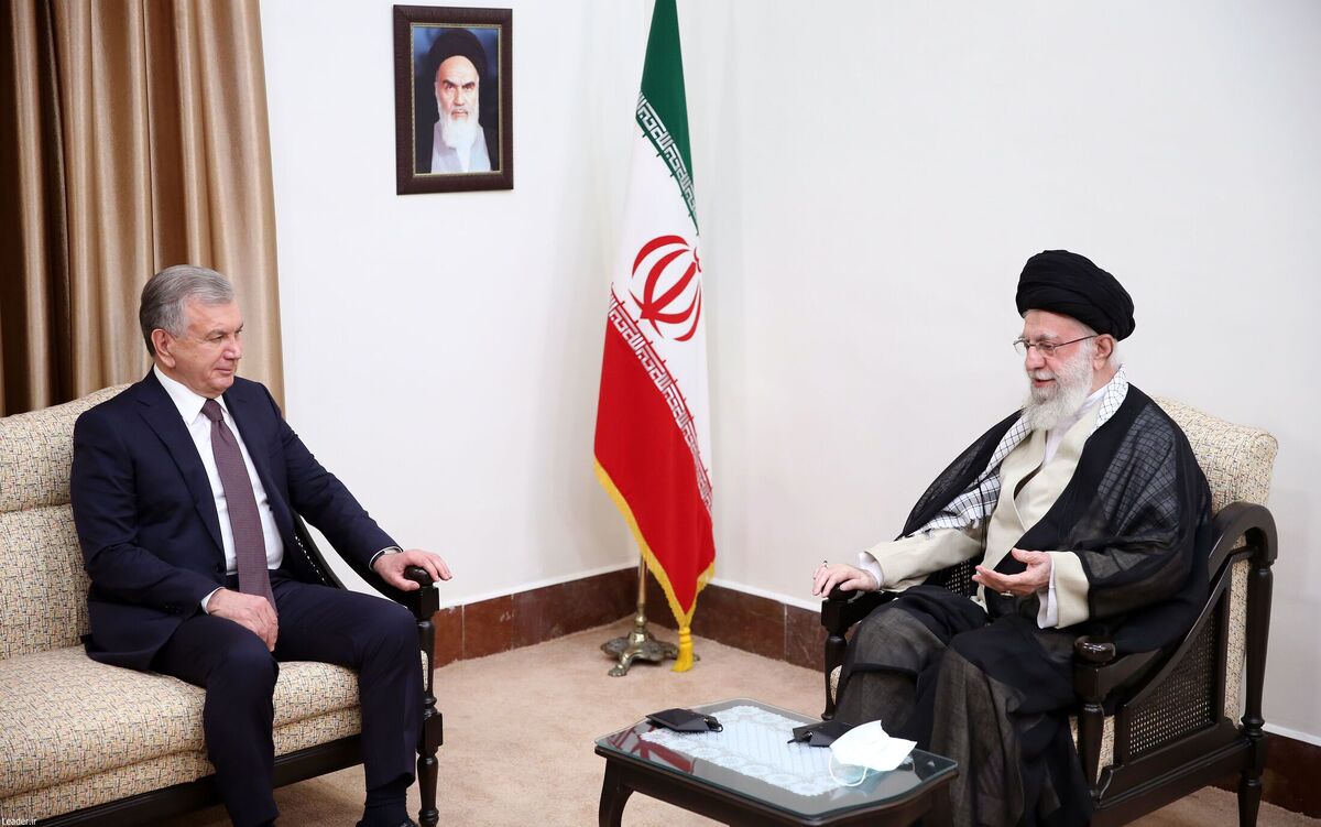 رهبر انقلاب اسلامی با رئیس جمهور ازبکستان دیدار کرد