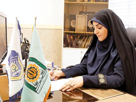 رئیس اداره تصادفات تهران یک زن با درجه سرهنگی است