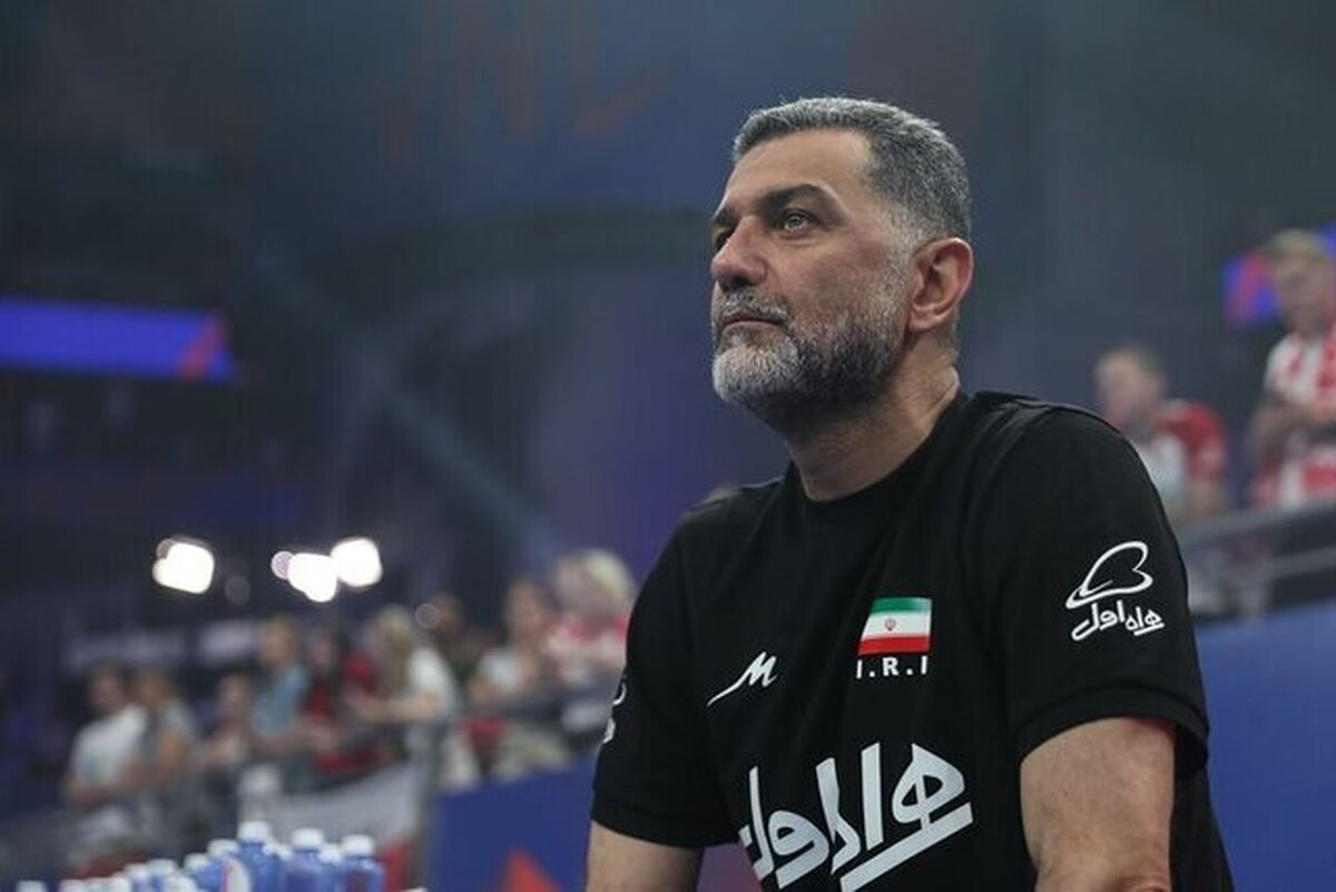 بازگشت سرمربی تیم ملی والیبال ایران به تهران