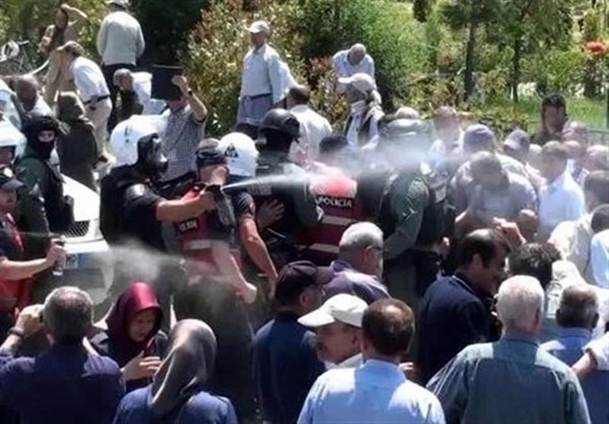 ورود پلیس آلبانی به مقر منافقین