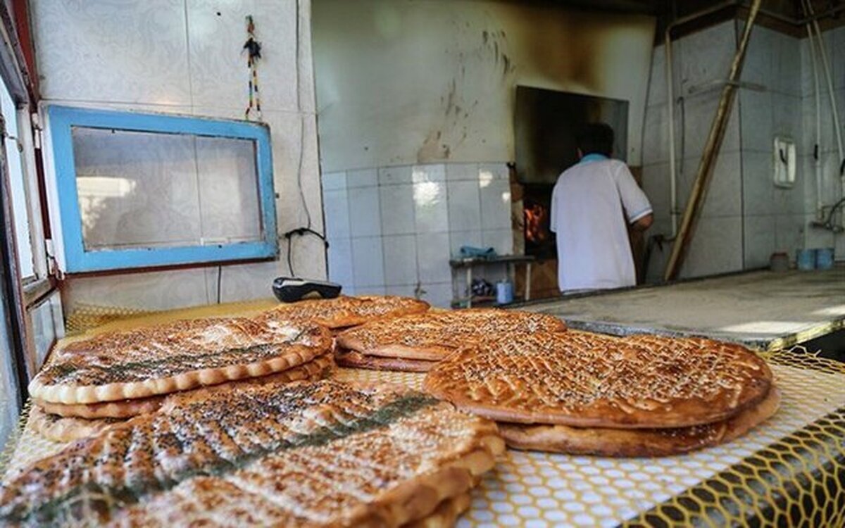 چرا قیمت نان در ۱۰ استان گران شد؟