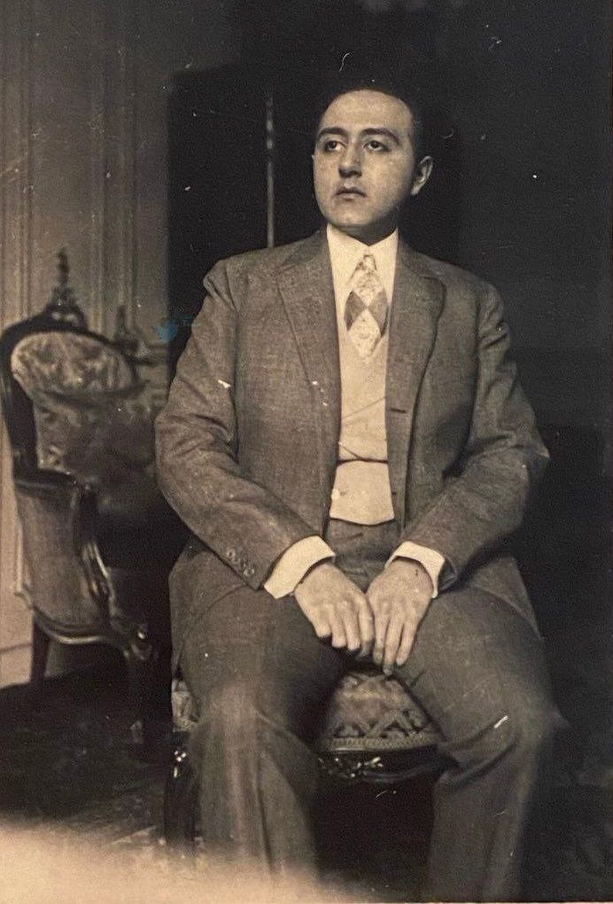 عکسی جالب از احمدشاه که نوه‌اش منتشر کرد
