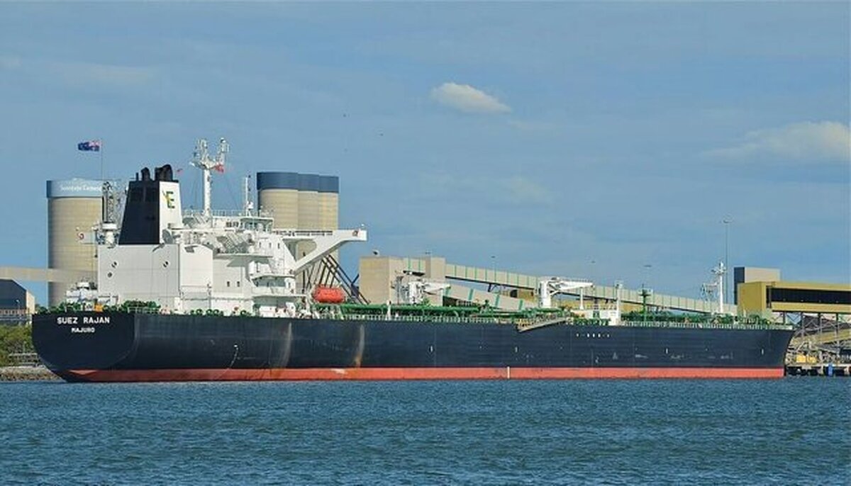 توقیف نفتکش خارجی حامل سوخت قاچاق در خلیج فارس