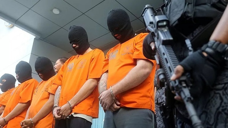 صدور حکم اعدام برای ۸ ایرانی در اندونزی