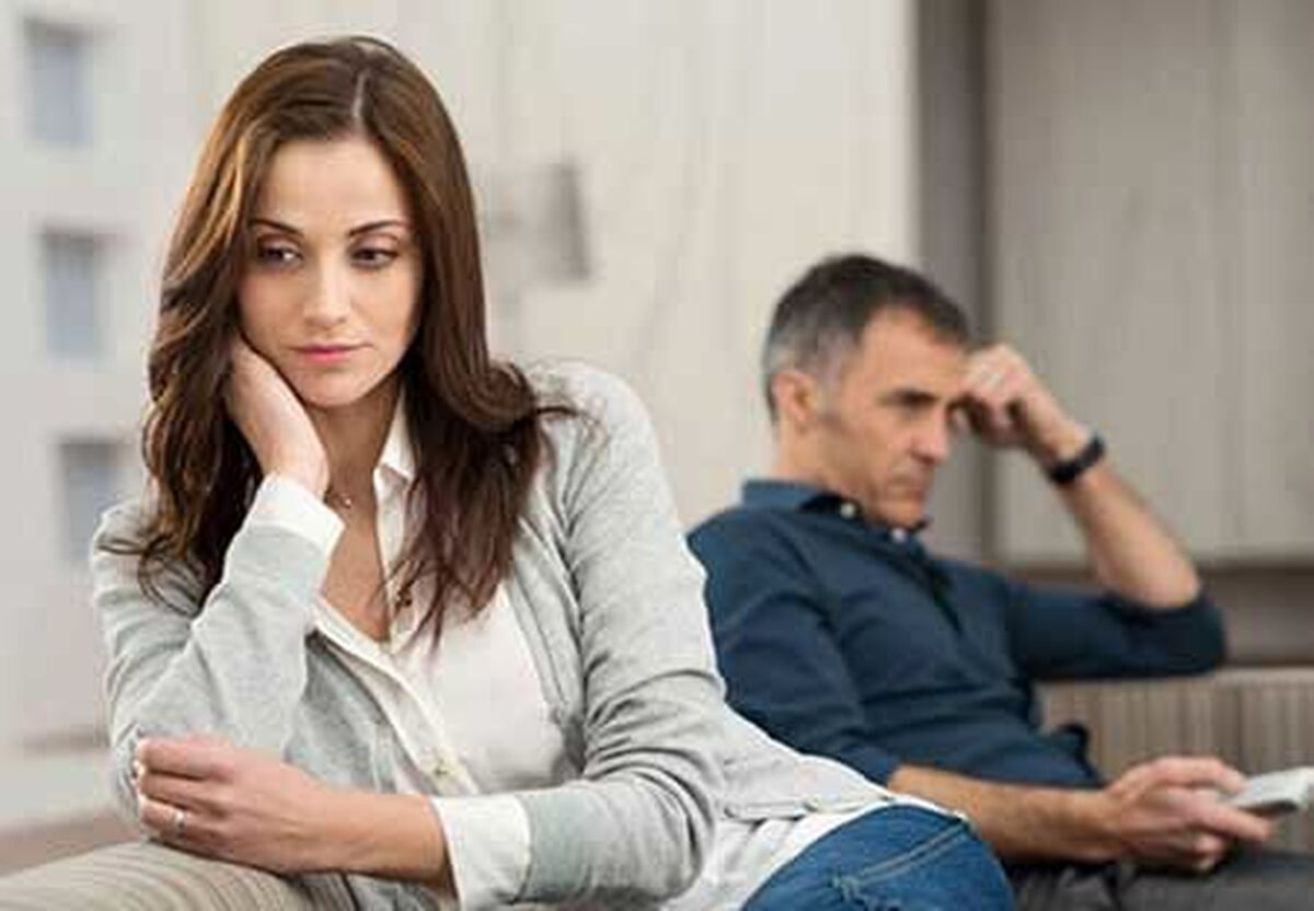 چرا زن و شوهر‌ها به یکدیگر شک می‌کنند؟