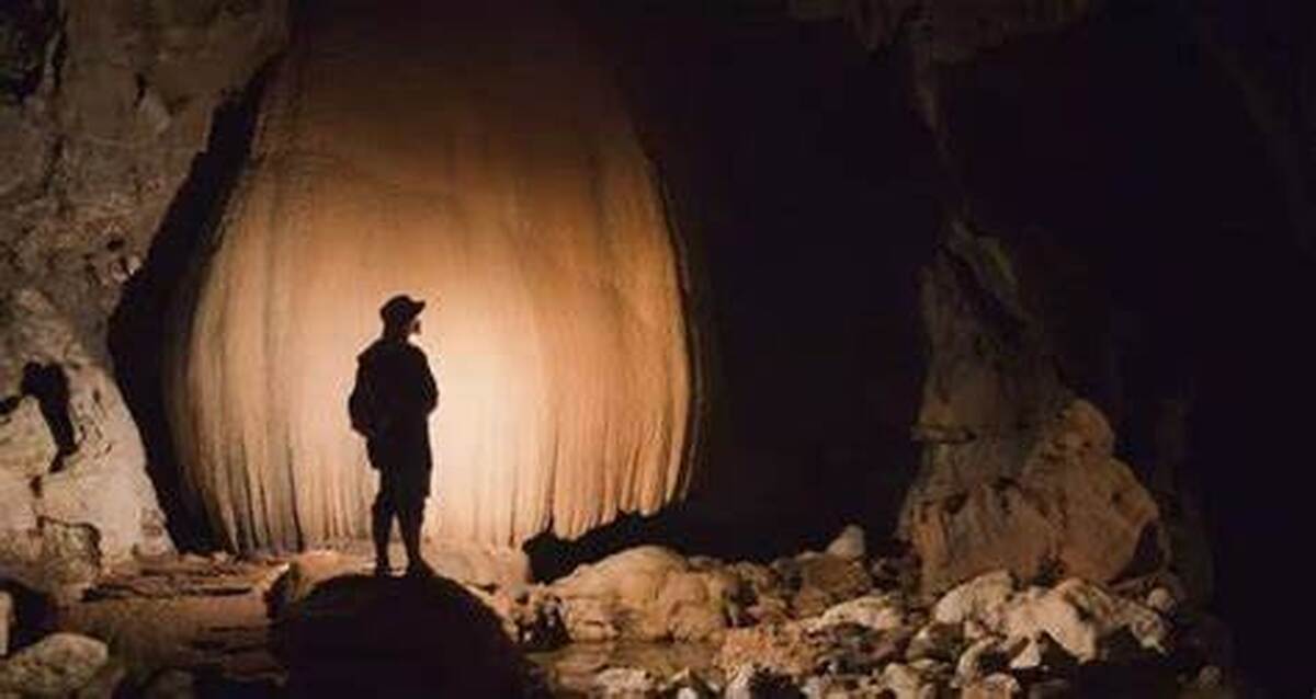این زن حدود یک سال و نیم را به تنهایی در غار زندگی کرد